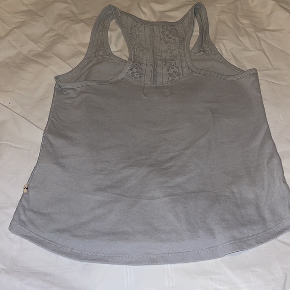 Top - Picture 4 of 6